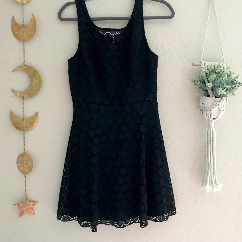 Black lace dress🌿🕊